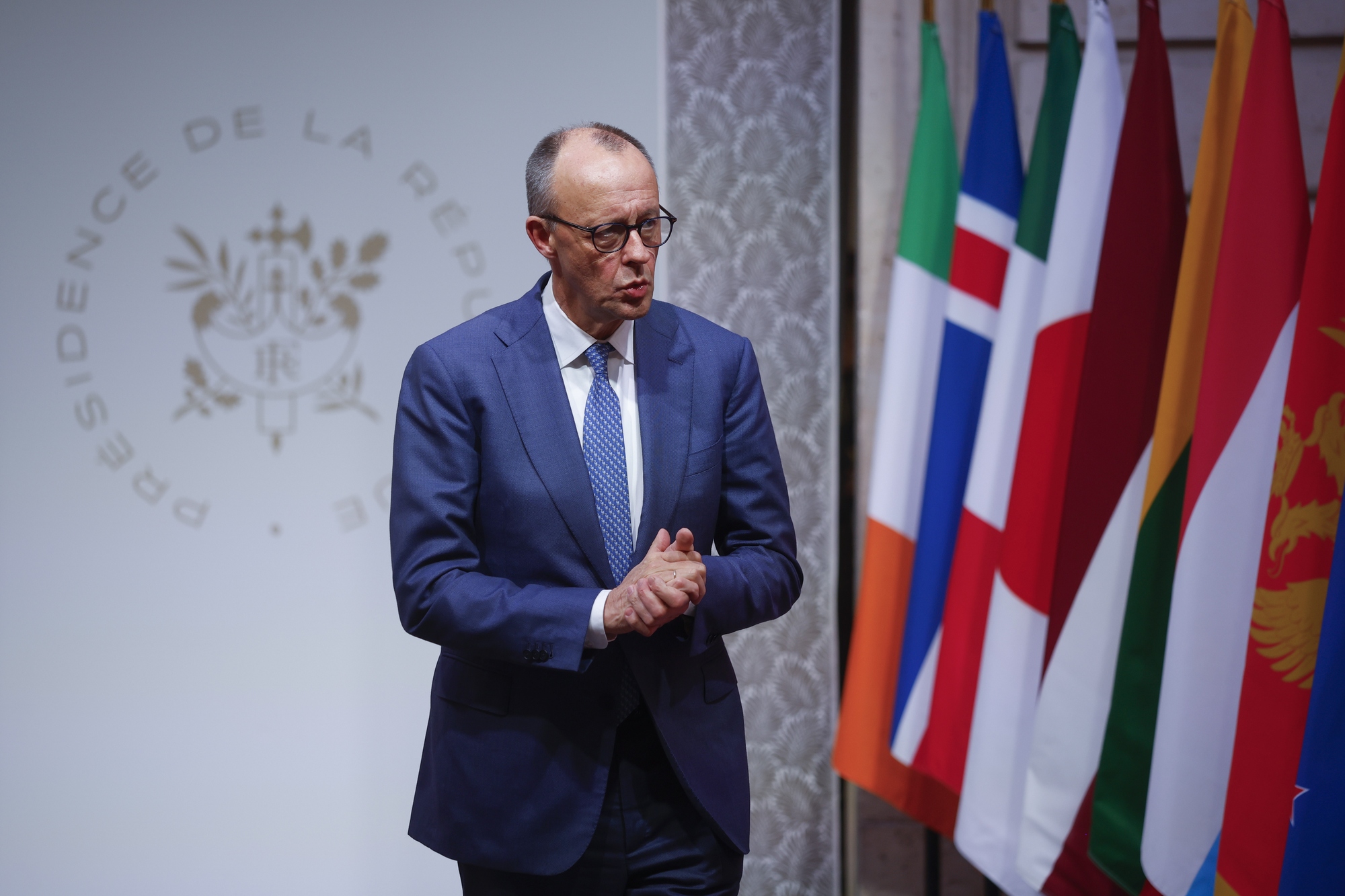 Merz: Deutschland bereit, Truppen auf NATO-Territorium nahe der Ukraine zu stationieren — was das Kiew bringt