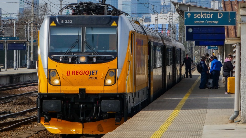 RegioJet verlässt Polen nach fünf Monaten: Werbung verboten, Slots langsamer, Geldstrafe beim Ausgang