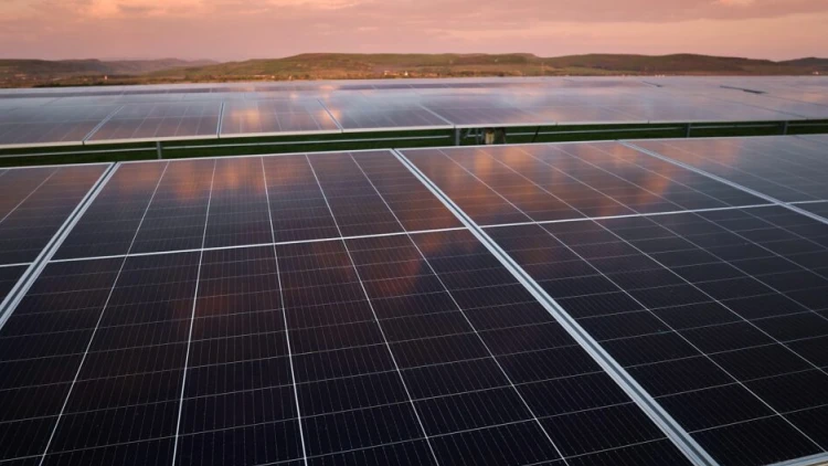 DRI (filiale de DTEK) a mis en service en Roumanie un parc solaire de 126 MW — que signifie cela pour le secteur énergétique ukrainien au sein de l'UE ?