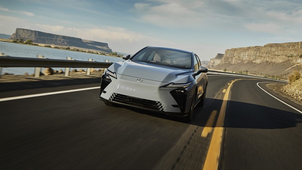 Lexus expects a U.S. record — demand rises despite tariffs and shortages