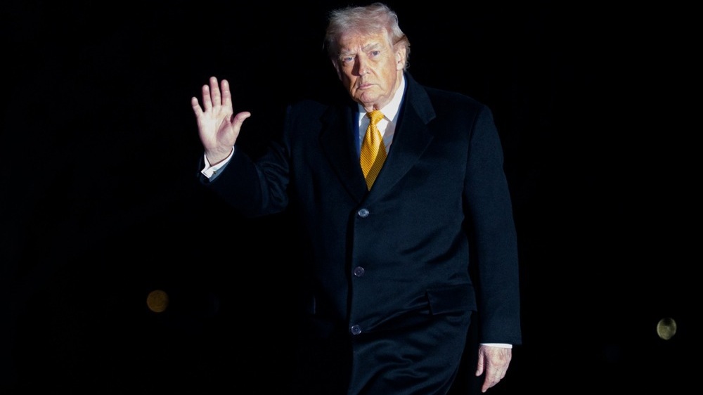 Trump droht Indien mit Zöllen auf russisches Öl — Risiken für die Märkte und ein neues Druckmittel gegen den Kreml