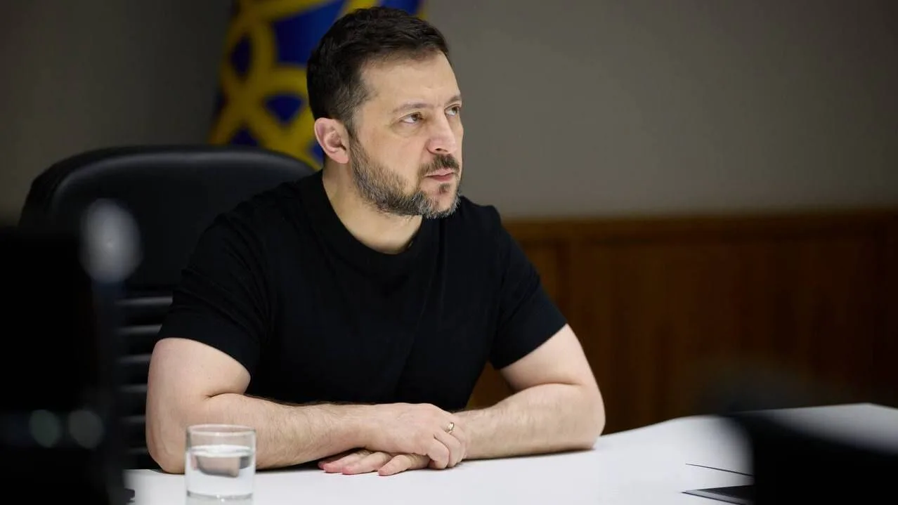 Zelenski a réuni ses "serviteurs" en plein scandale et a fixé un horizon - novembre : ce qui s'est réellement discuté à huis clos