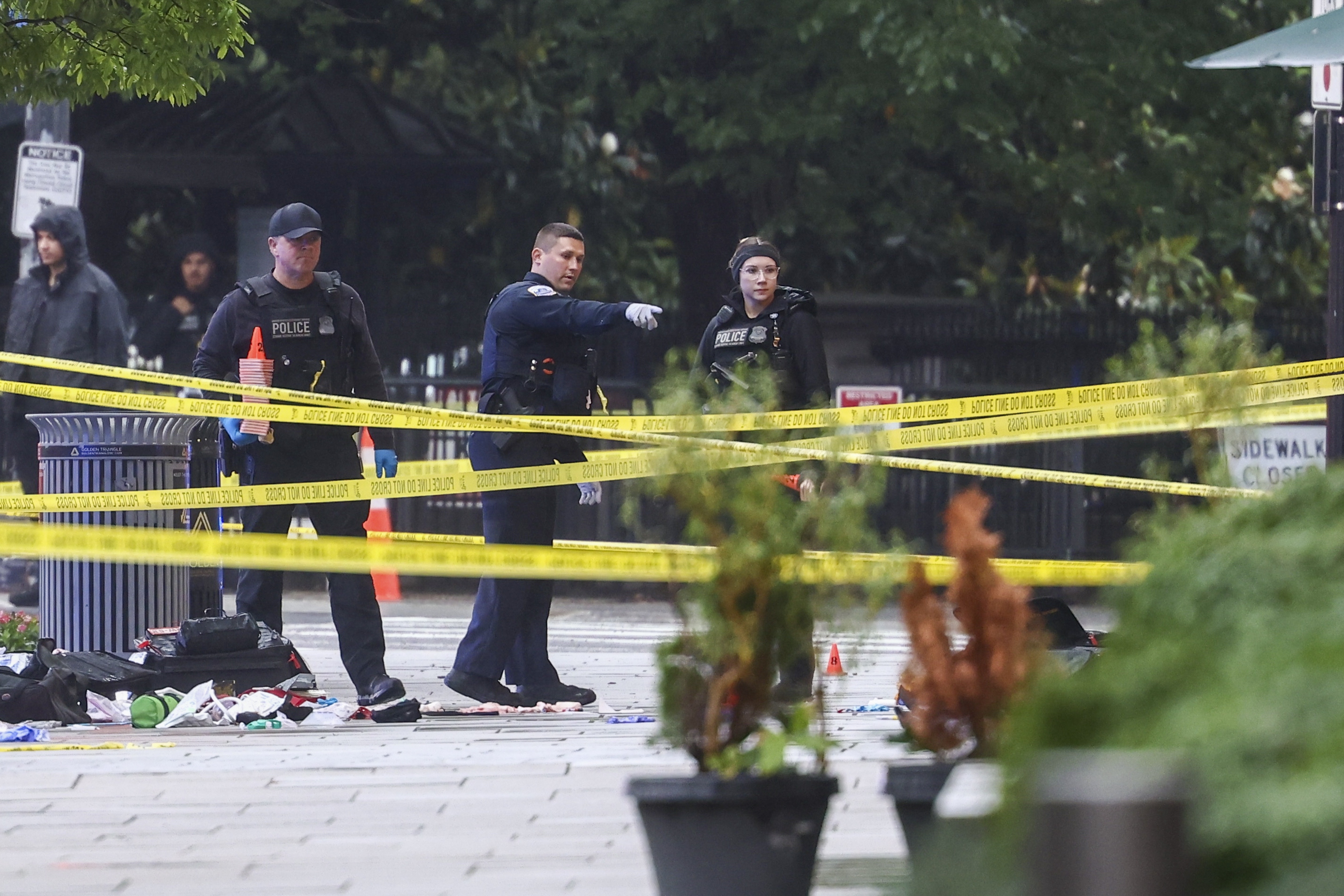 21-Jähriger mit psychiatrischer Vorgeschichte überquert zweimal die Grenze des Secret Service und gelangt dennoch bewaffnet bis zum Kontrollpunkt des Weißen Hauses