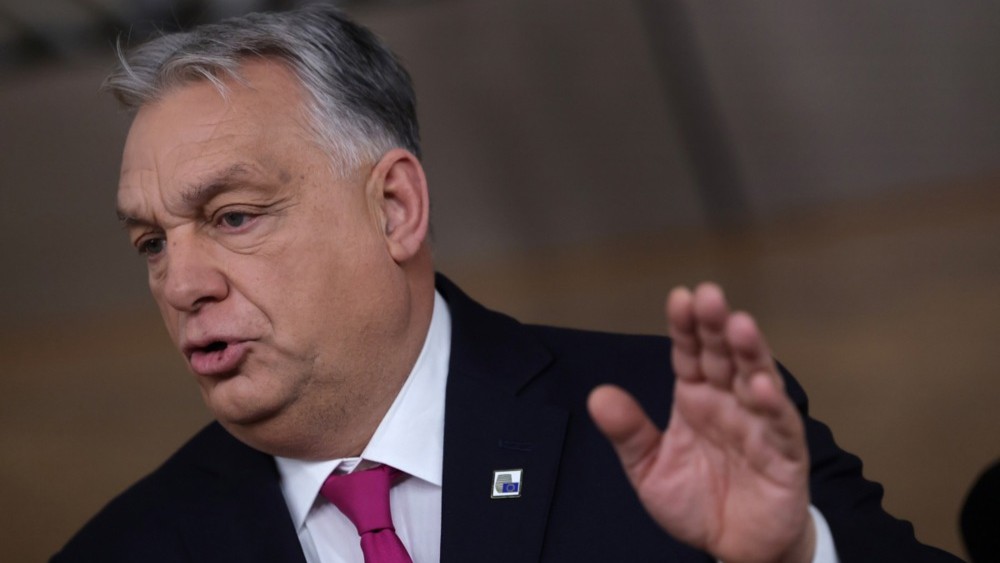 Orbán reste au Fidesz mais quitte le parlement — qu'est-ce que cela signifie pour l'opposition hongroise
