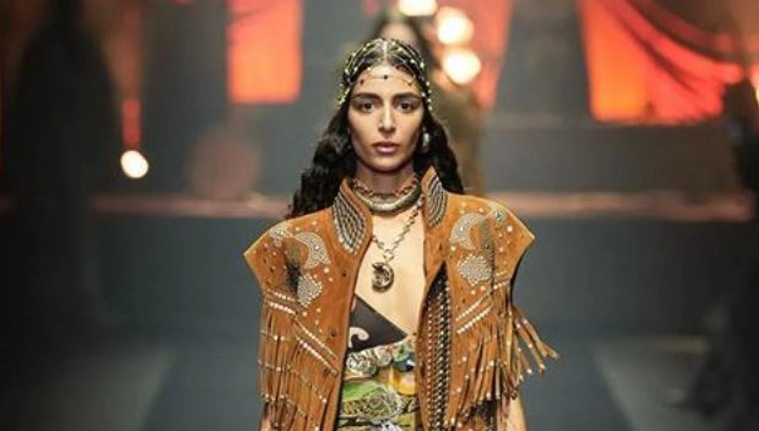 Opulence, Piratecore and Cloud Dancer: 5 Fashion Trends for 2026 and What They Mean for Ukraine