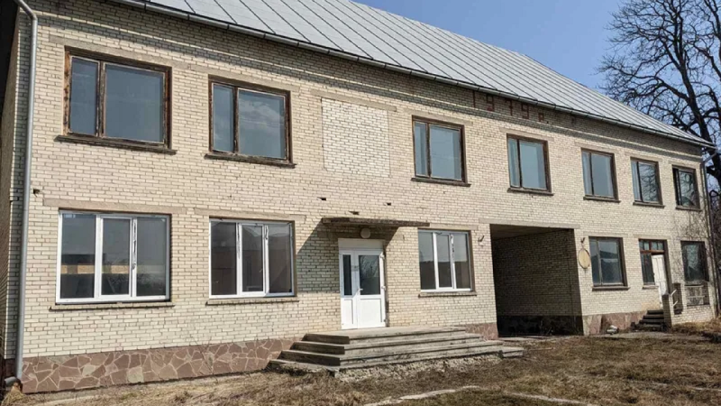 Getreidehändler aus Zdolbuniv kaufte verlassene Schnapsbrennerei auf 9 Hektar – zum Preis einer Einzimmerwohnung in Stryj