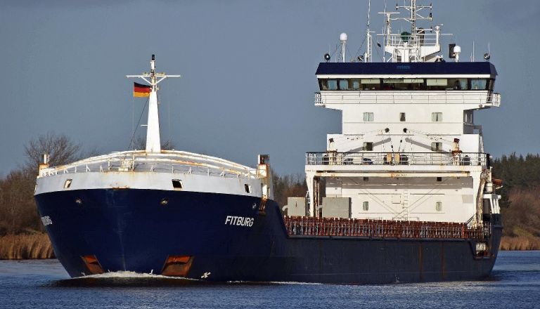 Beschädigung eines Unterseekabels im Finnischen Meerbusen: Schiff Fitburg transportierte sanktionierten Stahl nach Russland – Teile der Besatzung festgenommen