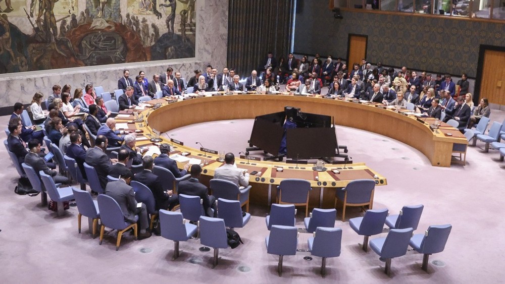 Russia and China Twice Blocked the Strait of Hormuz: First Force, Then Even Request to Coordinate