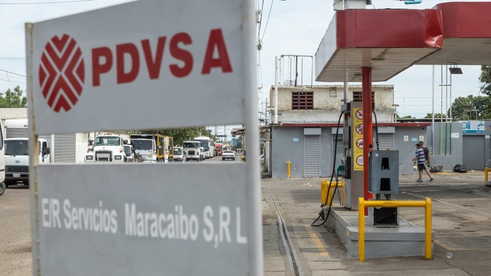 US-Angriffe auf Venezuela haben PDVSA nicht lahmgelegt — was bedeutet das für den Ölmarkt und die regionale Sicherheit?