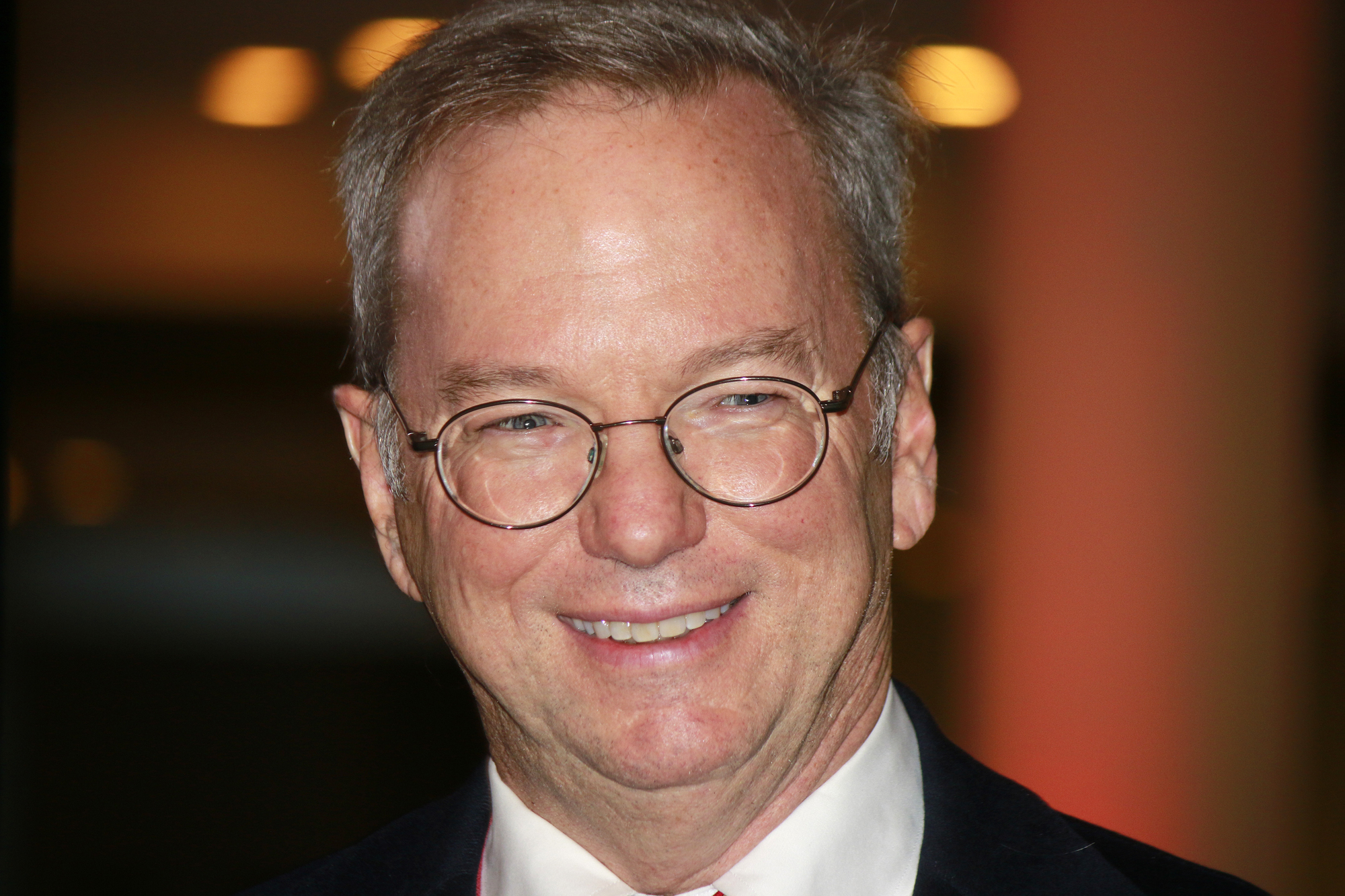 Eric Schmidt investierte 70 Millionen Dollar in ein Pariser Sprach-KI-Start-up
