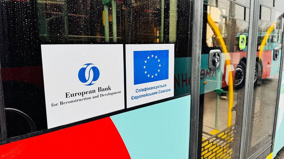 107 trolleybus en 2025 : le redémarrage du transport électrique des villes ukrainiennes en temps de guerre