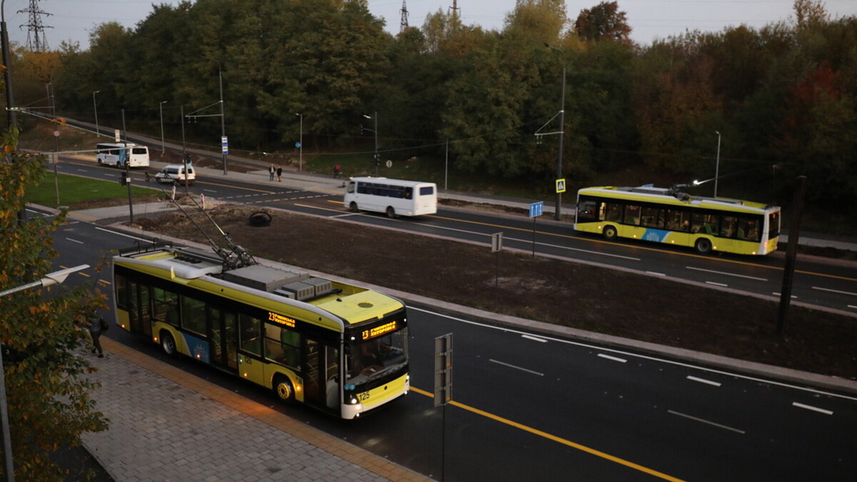 La compagnie turque Onur a remporté les quatre lots de l'appel d'offres de Lviv pour 13,9 millions d'euros — l'entreprise a déjà construit des voies de tramway et des ponts sur le Dniepr