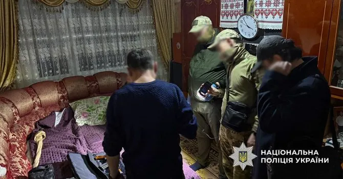 Coursiers de Google Maps et 100 000 $ par tête : comment le GRU a recruté des Moldaves pour des assassinats en Ukraine
