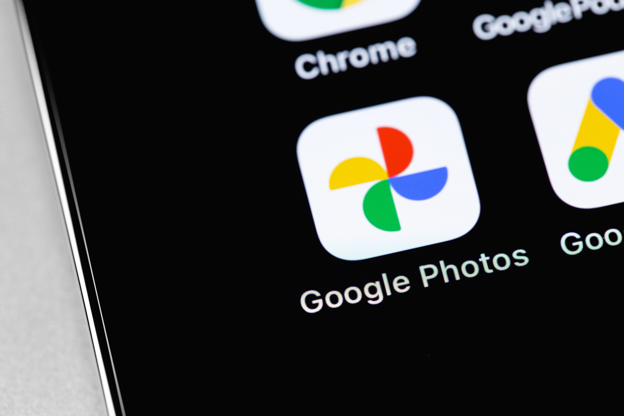 YouTube beherrschte das seit Jahren — Google Fotos hat nun die eigene App eingeholt