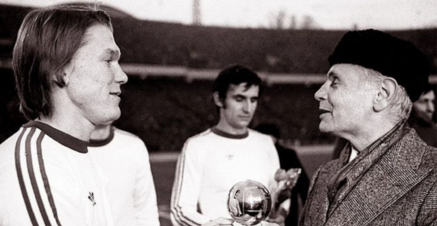 50 Jahre seit dem Ballon d'Or: wie Oleh Blokhin Beckenbauer hinter sich ließ und was das für den ukrainischen Fußball bedeutete