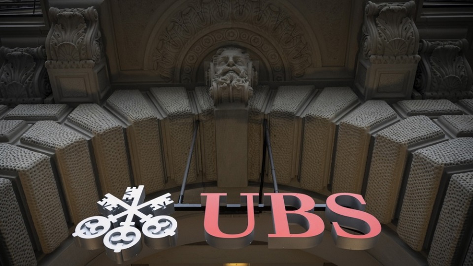 UBS rät, Portfolios neu auszurichten: von Software zu „Atomen“ – Folgen für den Markt und für die Ukraine