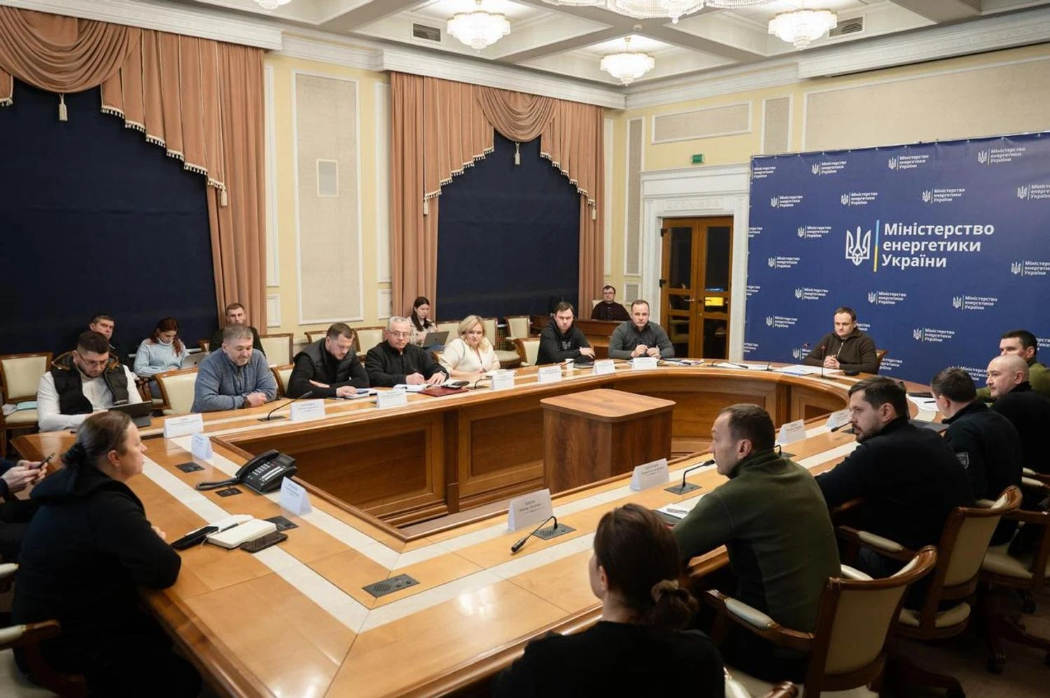 Critical electricity shortage in Kyiv: how support hubs and conservation are keeping the city afloat