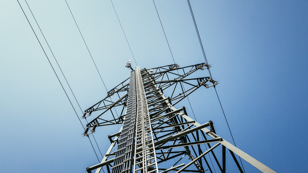 Ukrenergo aidera à rétablir une ligne électrique clé en Moldavie — ce que cela signifie pour la sécurité énergétique de la région