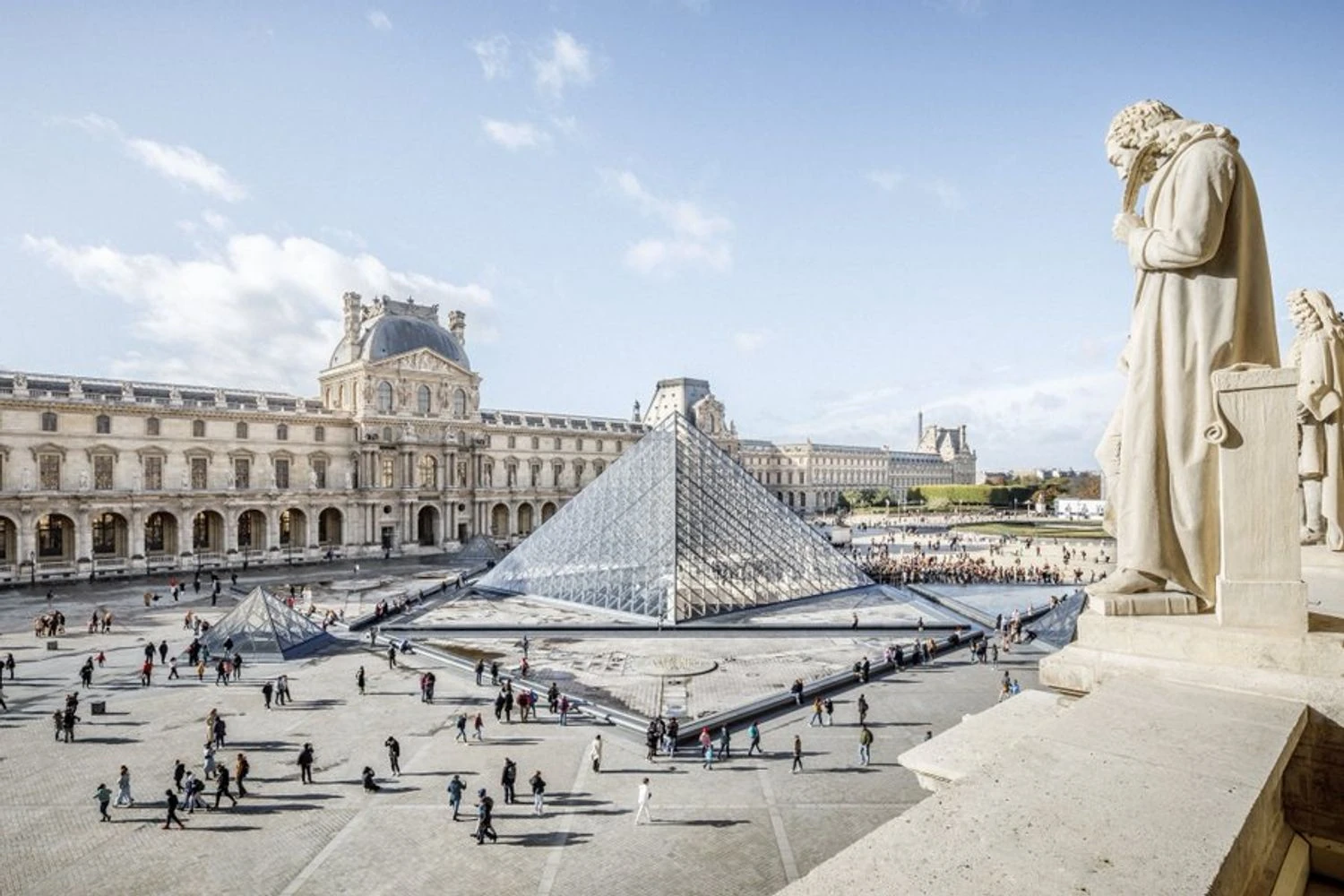 Louvre teilweise geöffnet trotz Streiks — Warnsignal für Sicherheits- und Personalprobleme in europäischen Museen