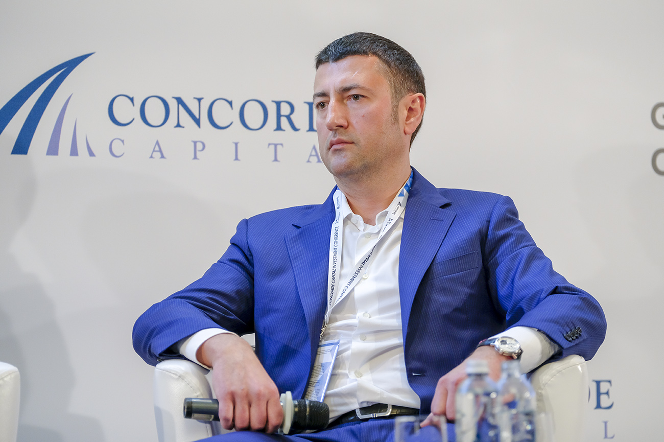 Propriété hypothéquée pour 72 millions, crédit de 1,2 milliard : la CACS jugera Bakhmatiuk par défaut