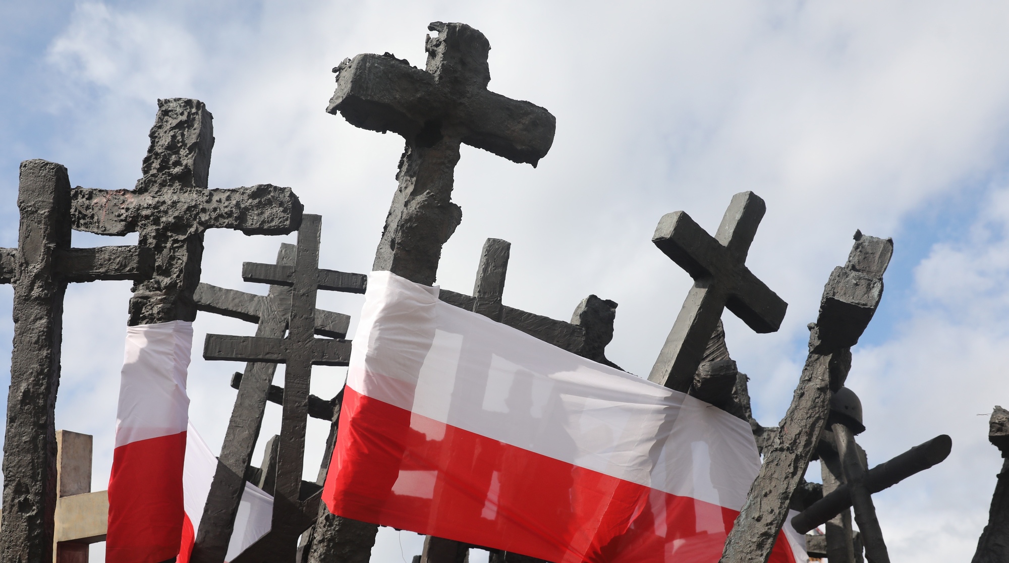 Poland prepares lawsuit against Russia over Soviet-era crimes — a test for Europe and a precedent for Ukraine