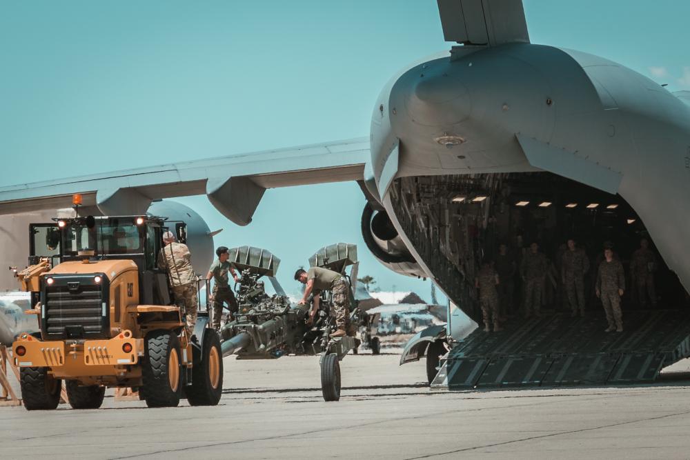 Pentagon richtet sich neu aus: Wie die aktualisierte US-Strategie die Sicherheit der Ukraine beeinflussen wird