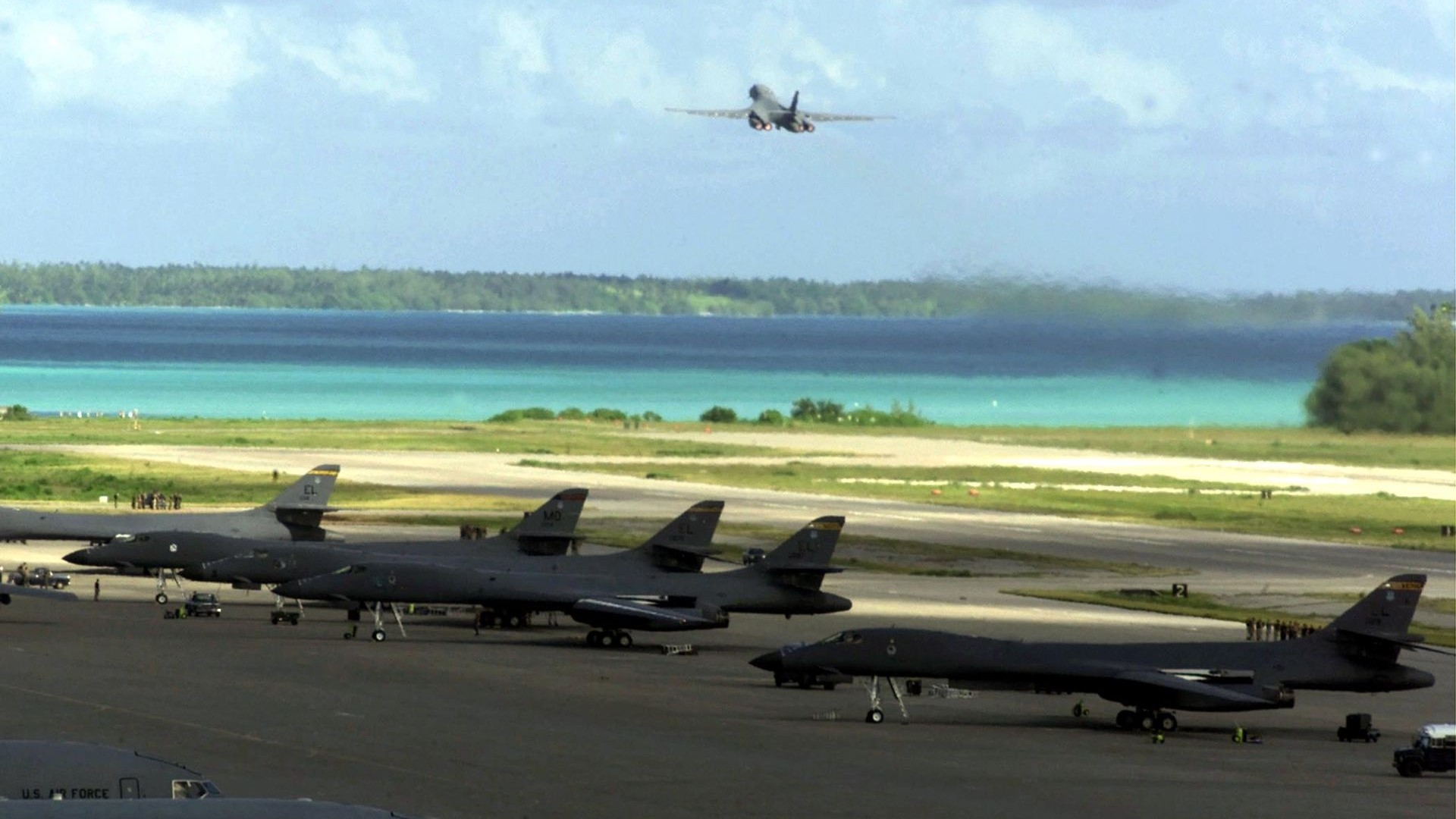 Iran trifft Diego Garcia: Erster Einsatz von Mittelstreckenraketen – und warum das für die Sicherheit wichtig ist
