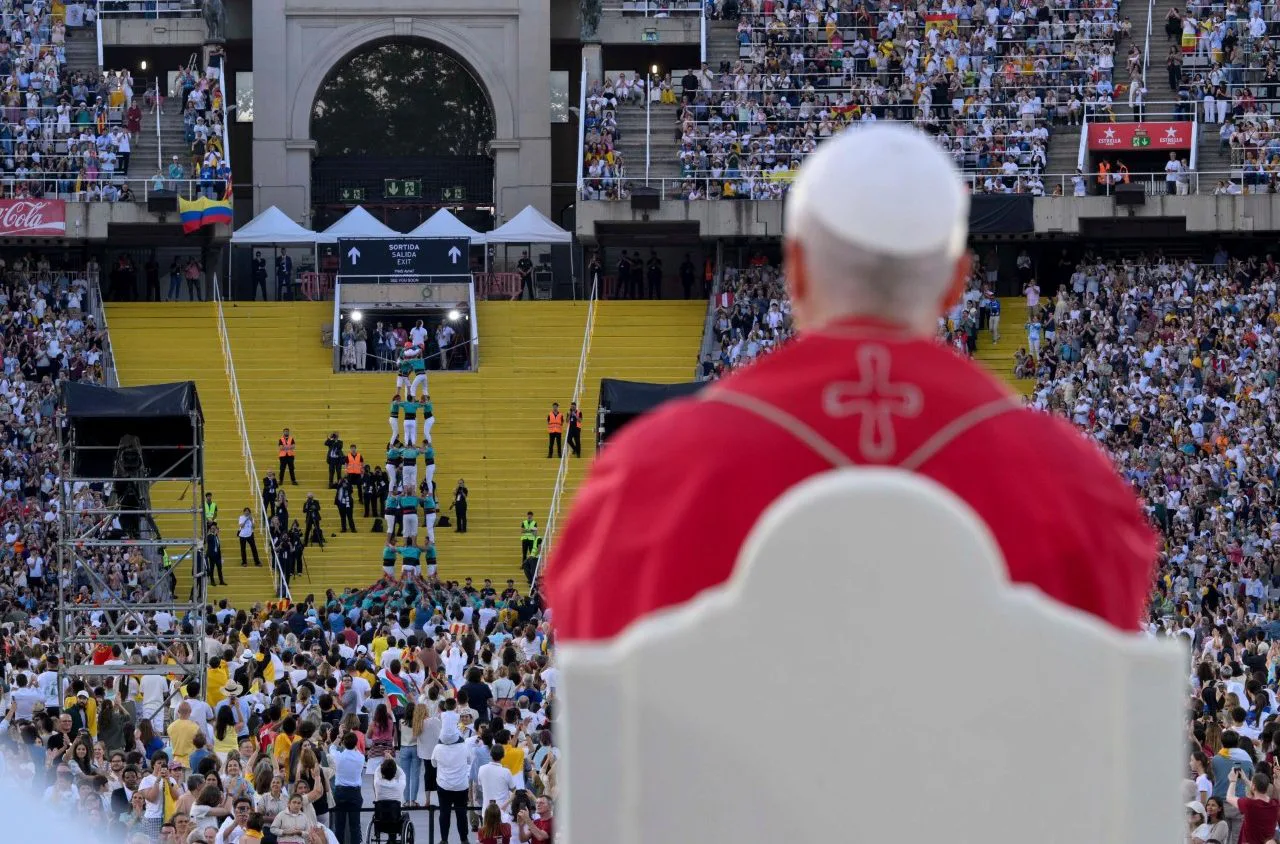 "Das Album „Ich hätte mehr Fotos machen sollen" – und kein einziges mit dem Papst: Warum der Vatikan Fotos des Treffens verboten hat"
