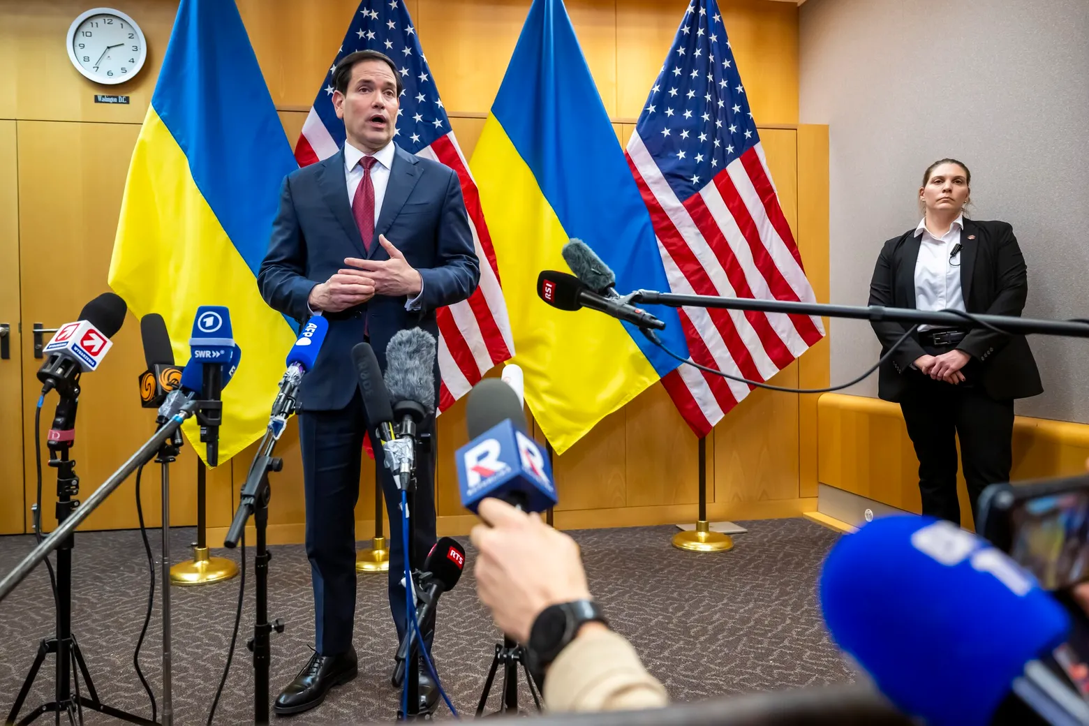 CNN: USA könnten sich mit Russland über den Nichtbeitritt der Ukraine zur NATO einigen, ohne dass Kiew rechtlich darauf verzichtet