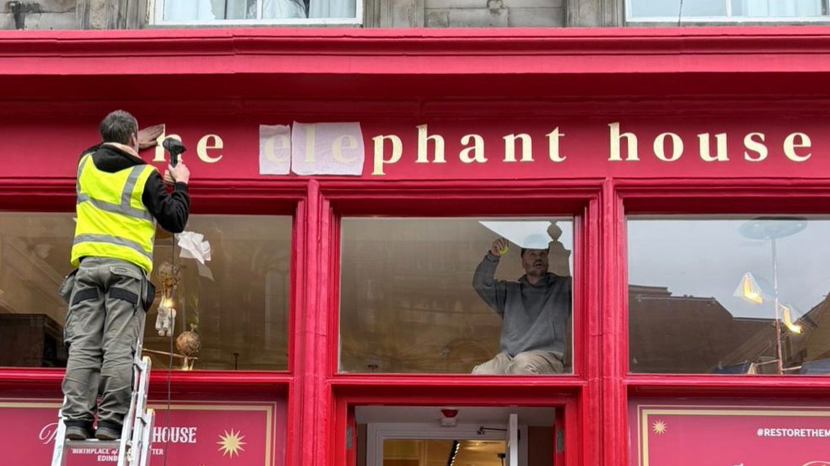 The Elephant House returns: the café where Rowling wrote "Harry Potter" reopens after 4½ years