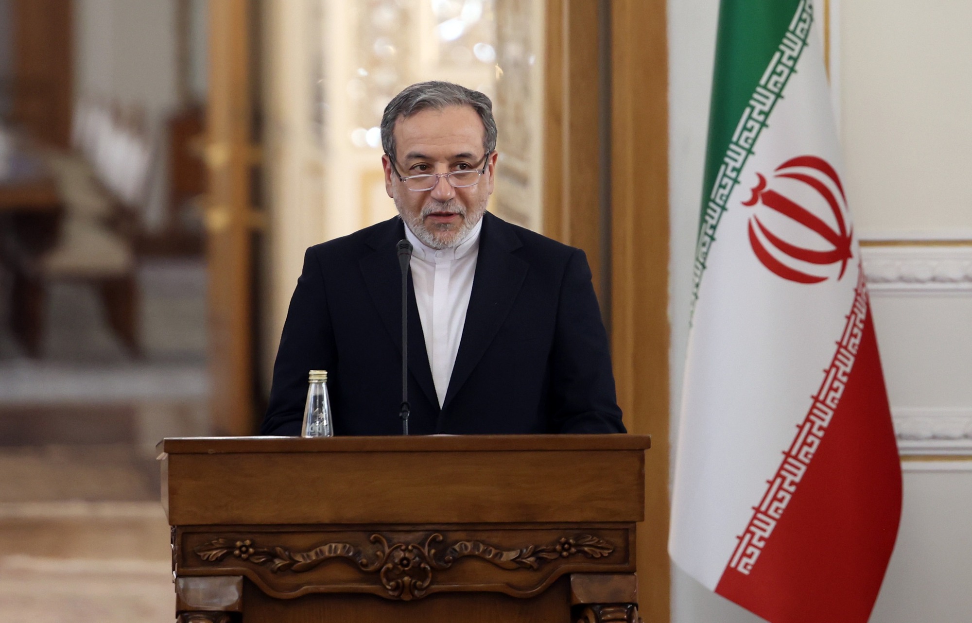 Iran Shelves Nuclear Issue to Reopen Strait Faster