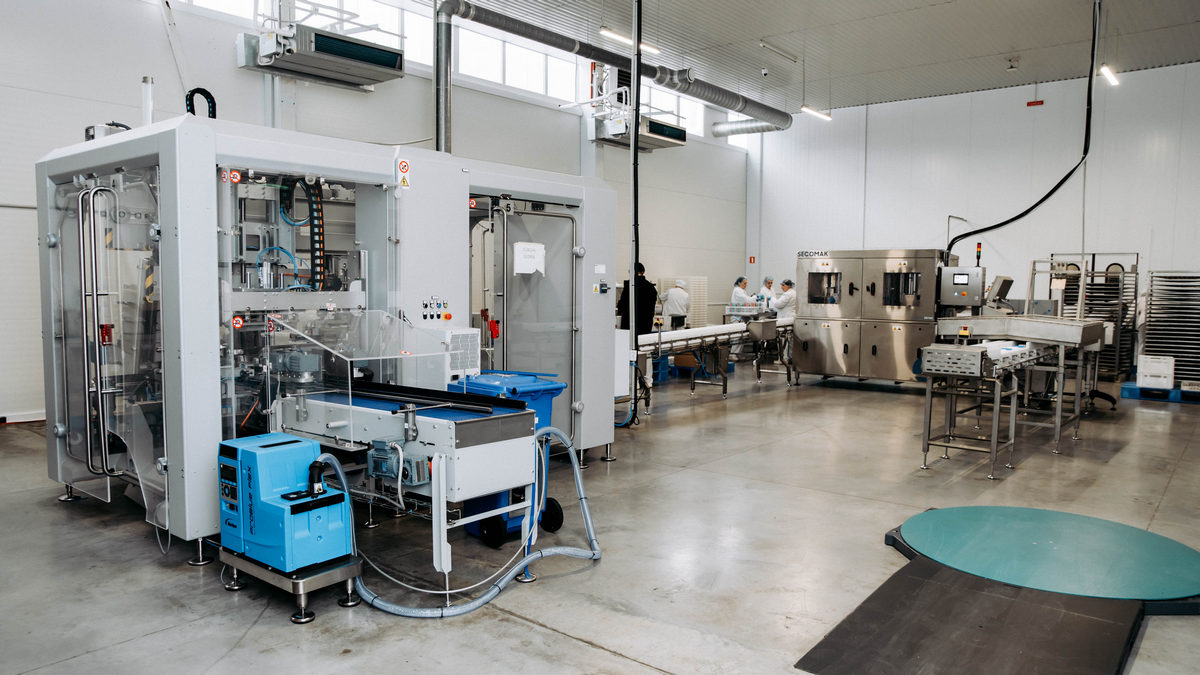 À Kalush, lancement de la production d'aliments humides — substitution des importations et jusqu'à 48 emplois dans la région
