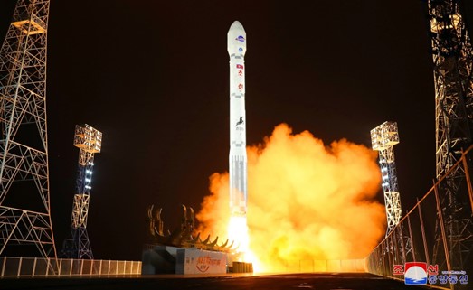 Chinesischer Satellit über amerikanischen Basen: Wie der KVIR Geheimdienste aus der Umlaufbahn erhielt