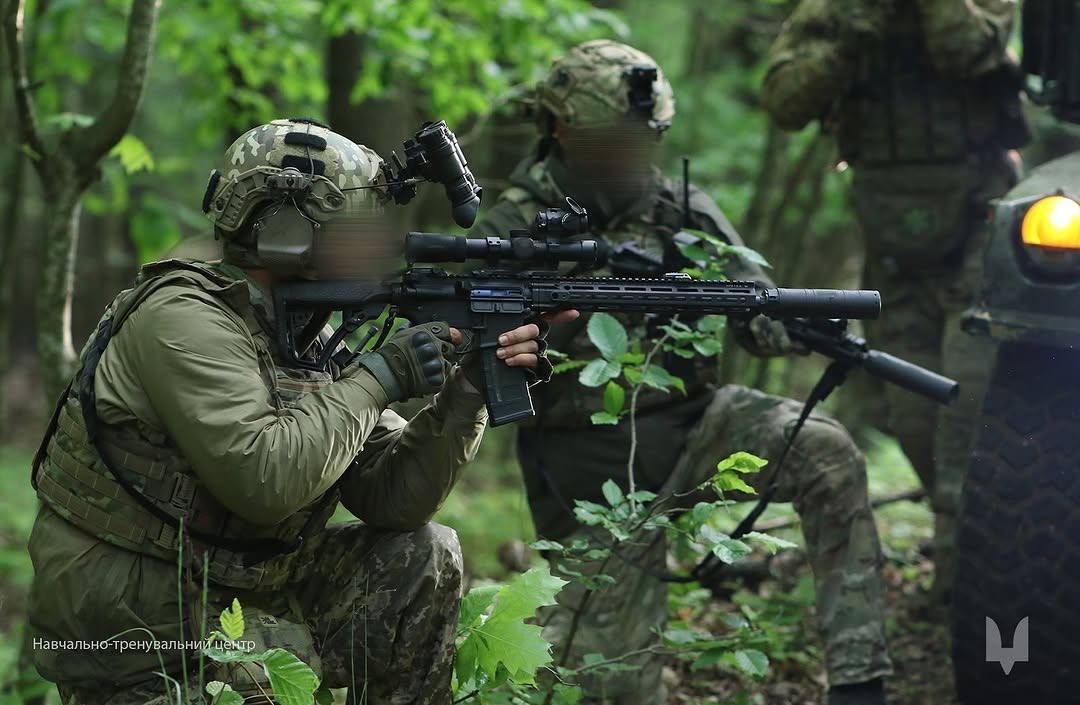 SSO treffen Drohnen-Zentrum „Rubikon“ in Donezk — Schlag gegen Kommando und Logistik