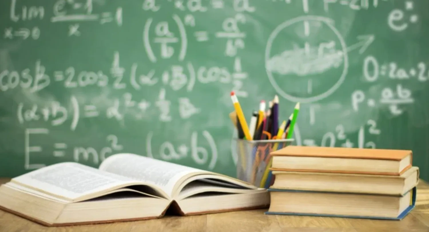 Kiew führt nach dem Angriff Schulen und Kindergärten vorübergehend zusammen — wie die Stadt den Präsenzunterricht aufrechterhält