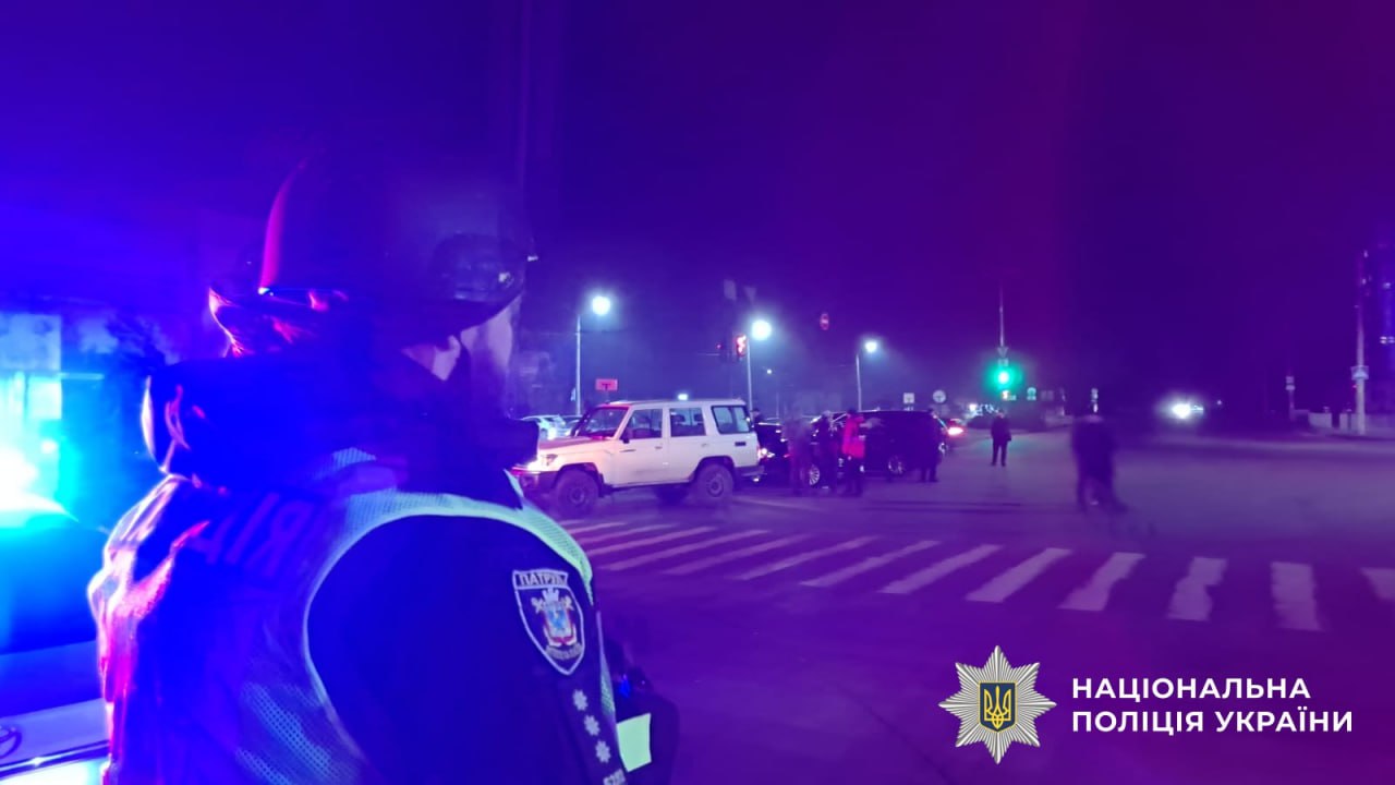 Explosion in Mykolaiv: seven police officers wounded — SBU classified the incident as a terrorist attack