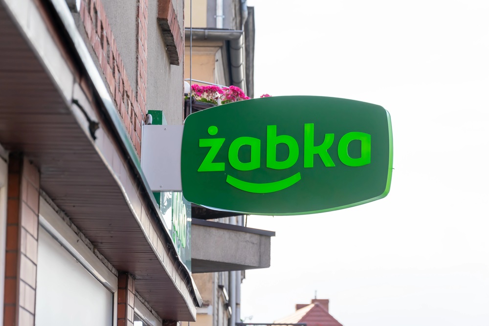 PKO Bank Polski intègre un crédit dans Żabka : 11 millions d'utilisateurs de l'application - nouvelle cible de l'écosystème bancaire