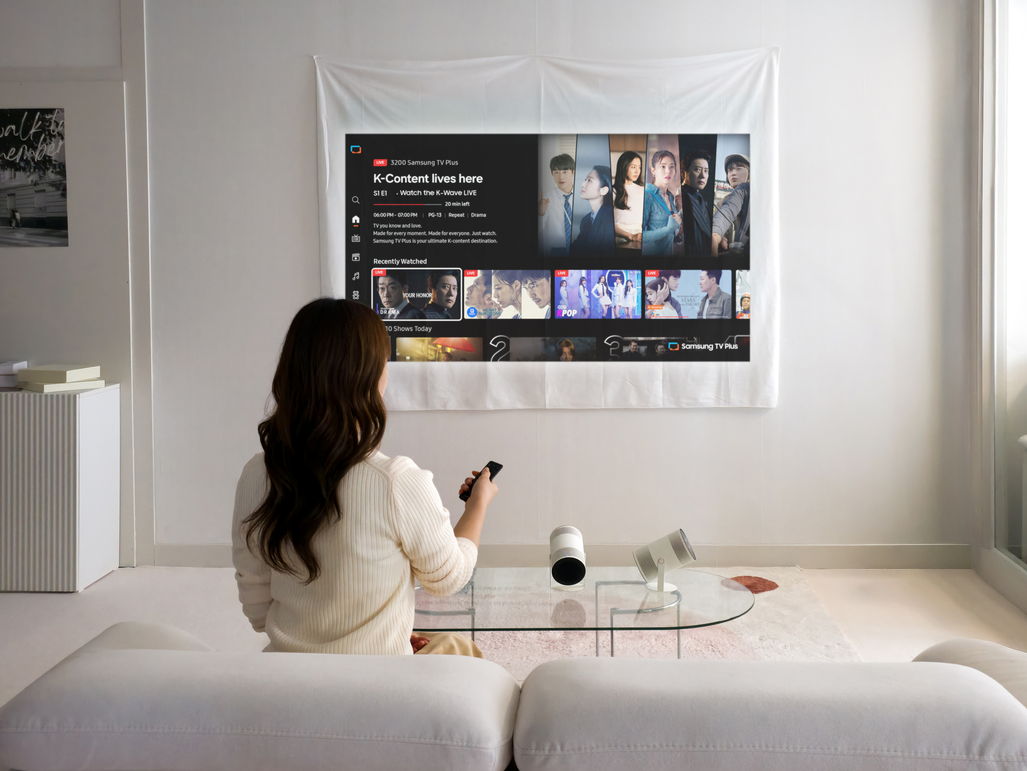 The Freestyle+ : le projecteur portable de Samsung doté d'IA — ce qu'il apporte aux utilisateurs ukrainiens