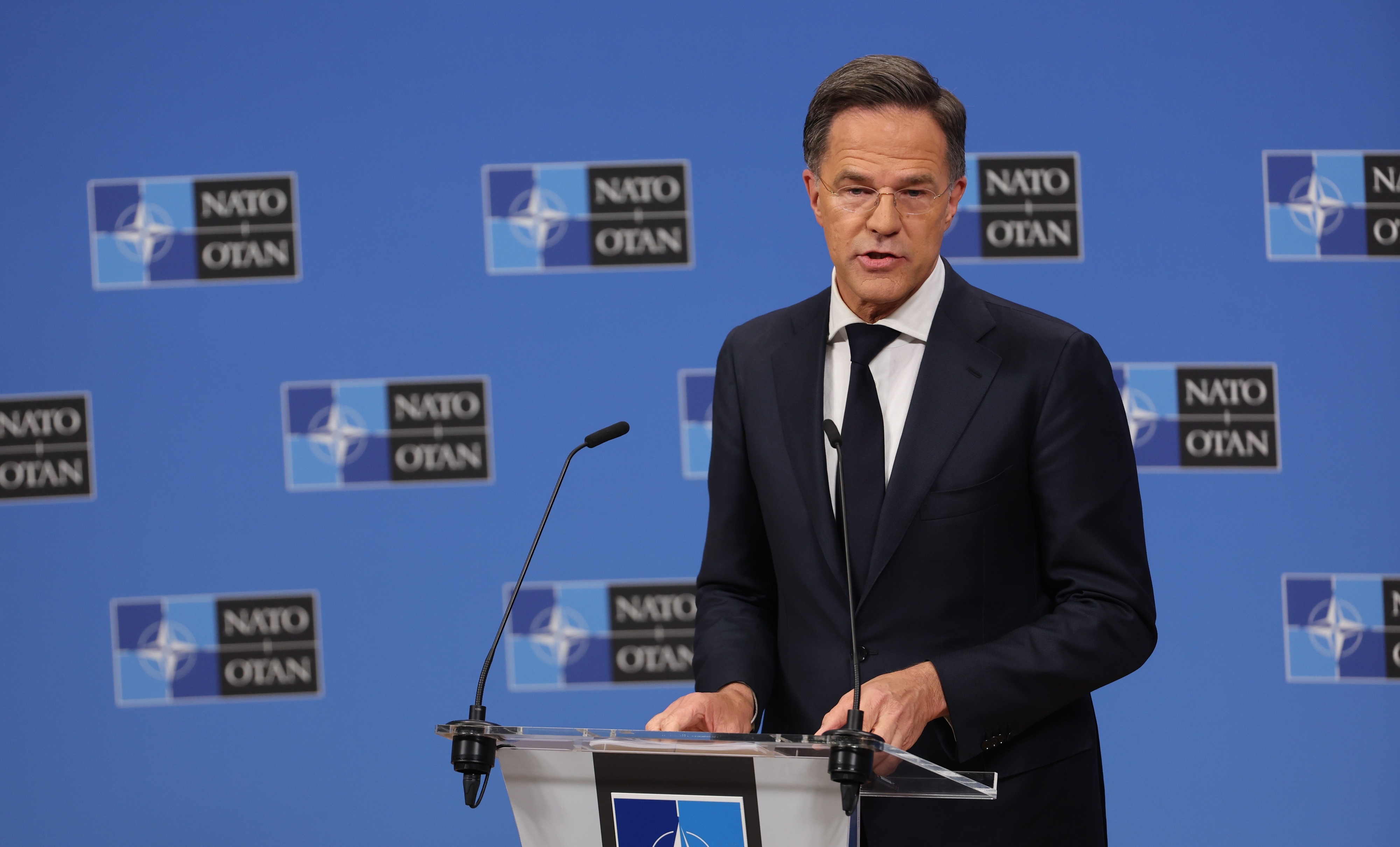 Rutte wants to keep the US in NATO with contracts: how it works and why the scheme isn't new