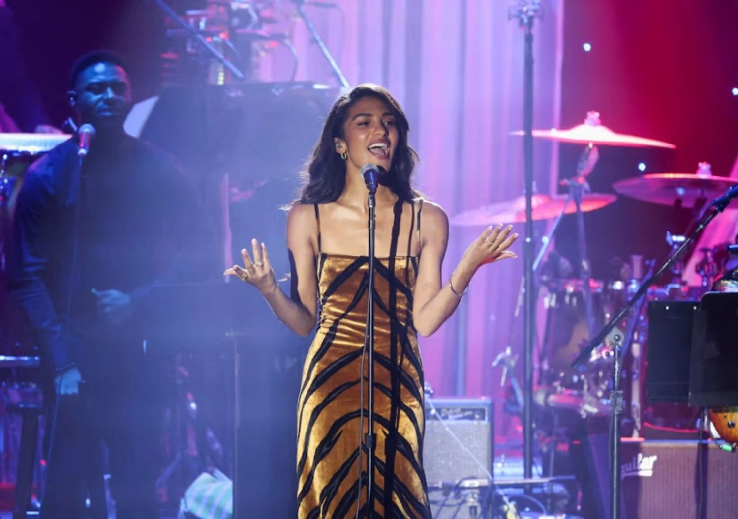 Olivia Dean Sweeps the BRITs: Four Key Awards and a Signal for Music Beyond London