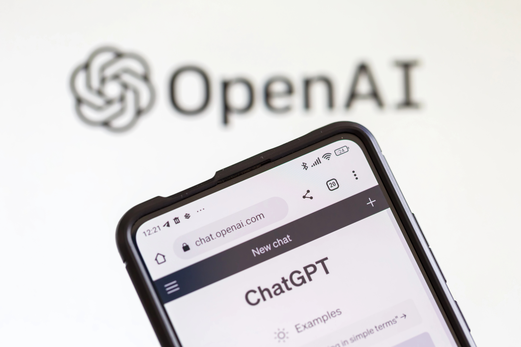 OpenAI fügt ChatGPT einen App‑Store hinzu — was das für Unternehmen, die Sicherheit und ukrainische Entwickler bedeutet