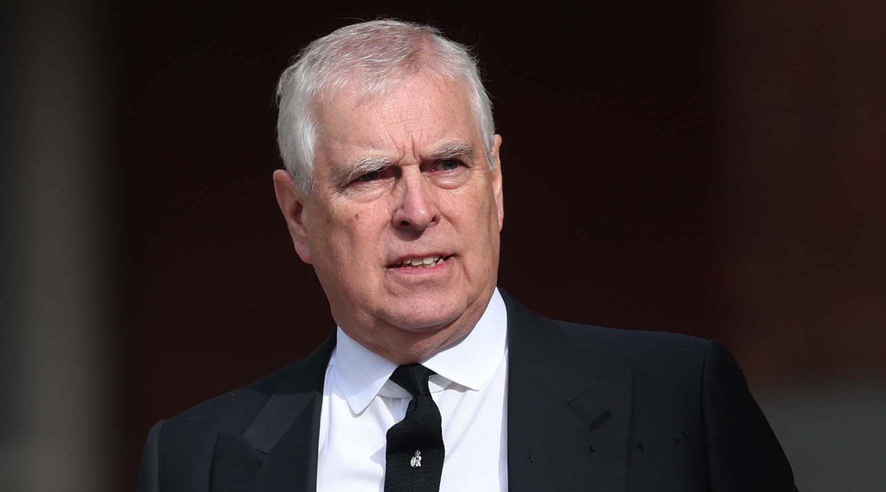 Ex‑Prince Andrew Arrested on His Birthday: A Test of the Elite and a Challenge to Confidence in the Monarchy