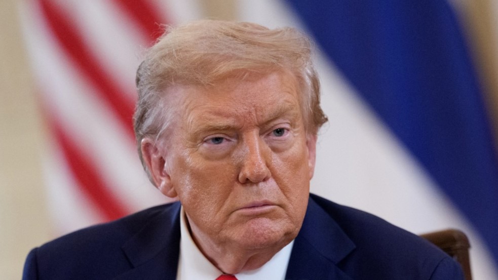 Trump behauptet, dass 82 % der Ukrainer angeblich ein Friedensabkommen anstreben.