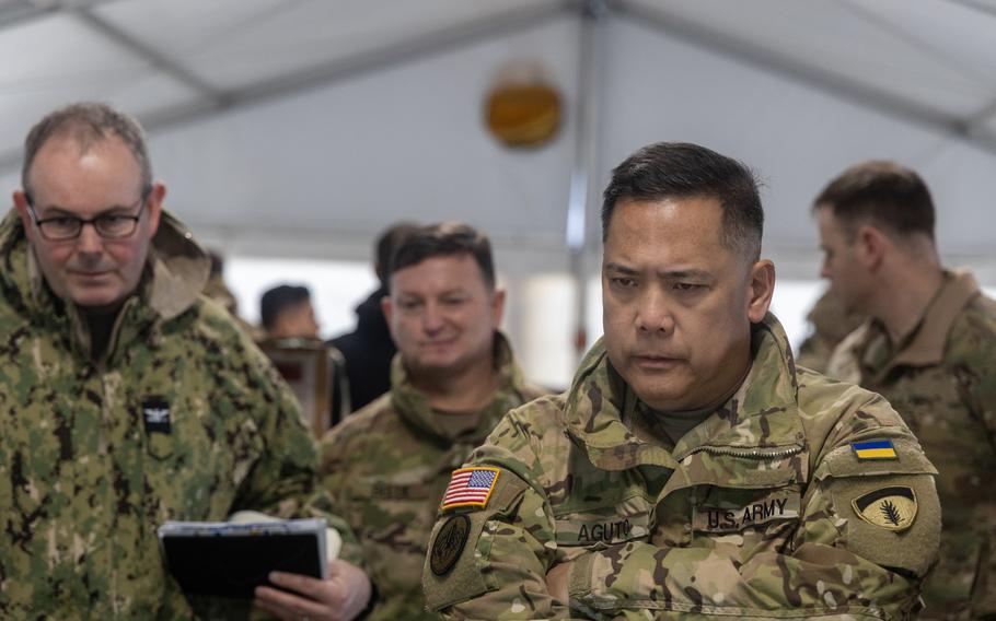 Pentagon-General vergisst klassifizierte Karten im Zug — was bedeutet das für die Ukraine?