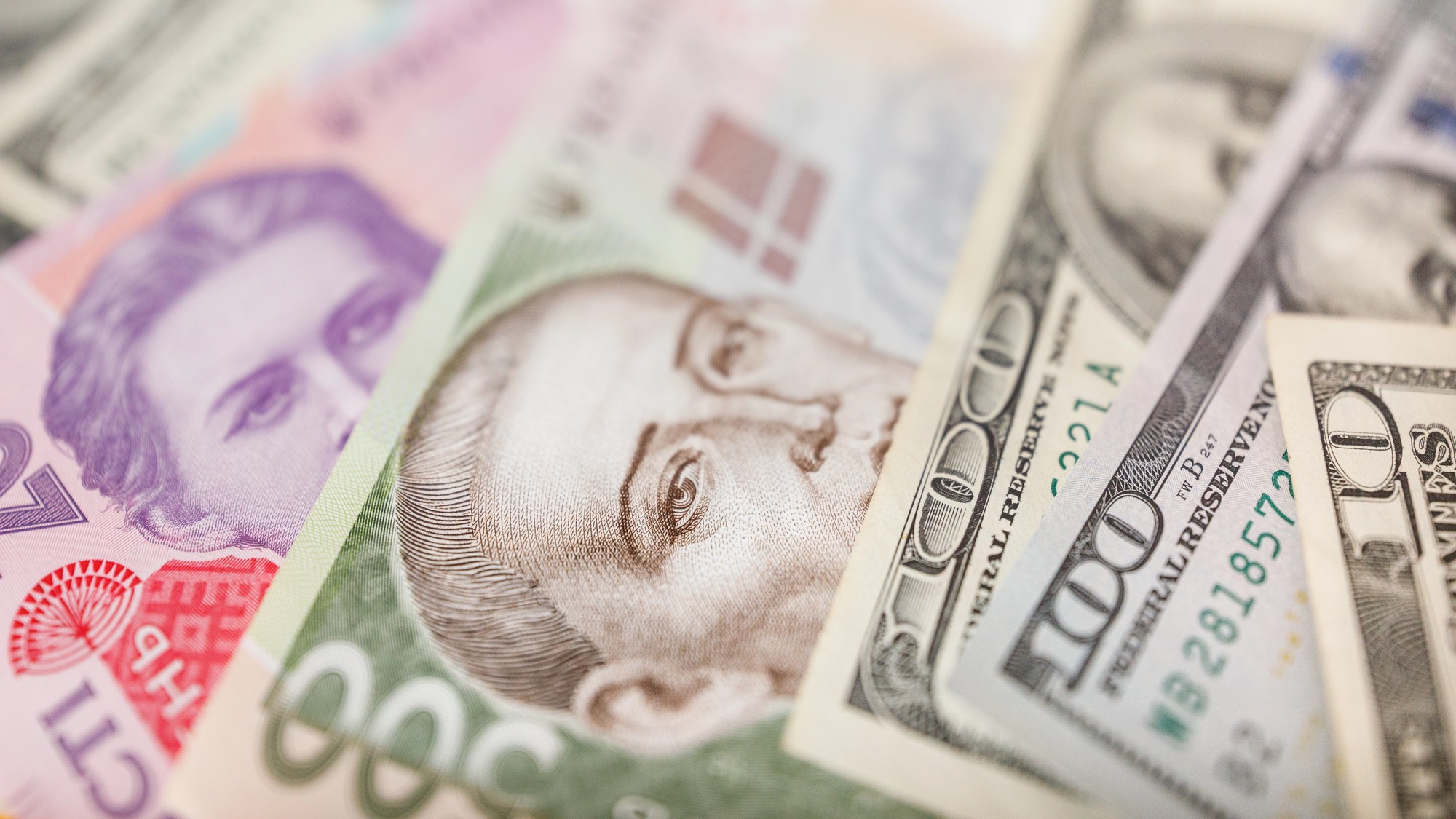 La Banque nationale d'Ukraine échangera des devises sans numéraire contre des espèces après un incident en Hongrie — pour sécuriser les caisses des banques