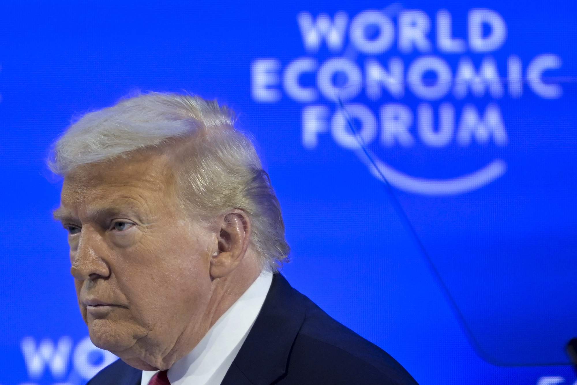 Trump startet in Davos den „Friedensrat“: Was bedeutet das für die globale Diplomatie und die Ukraine?