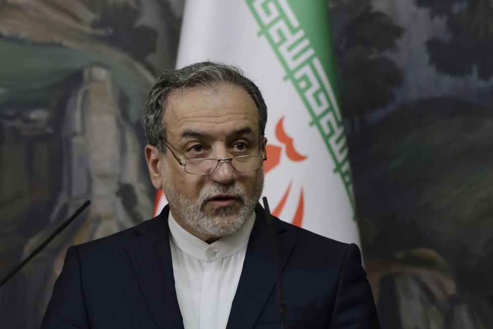 Iran räumt militärische Zusammenarbeit mit Russland und China ein – Risiken für die USA und Chancen für die ukrainische Rüstungsindustrie
