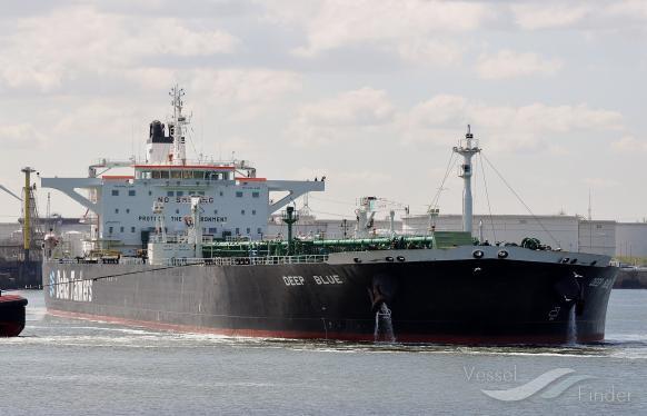 Geldstrafe gezahlt – und direkt nach China: Wie ein Tanker der „Schattenflotte" zurück zur Arbeit kam