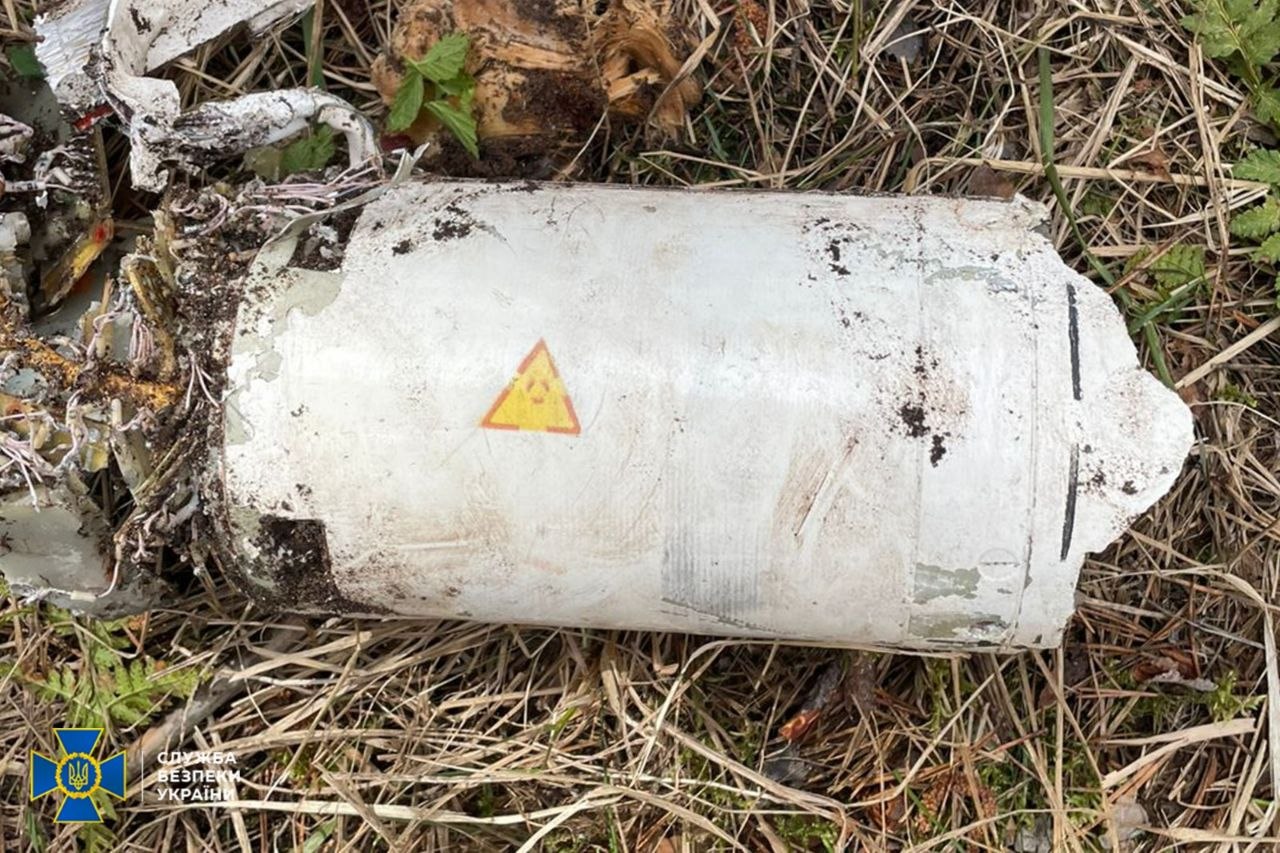 «Geranie» mit sowjetischer Rakete: Wie die R-60M zur Bedrohung mit radioaktiven Trümmern wurde