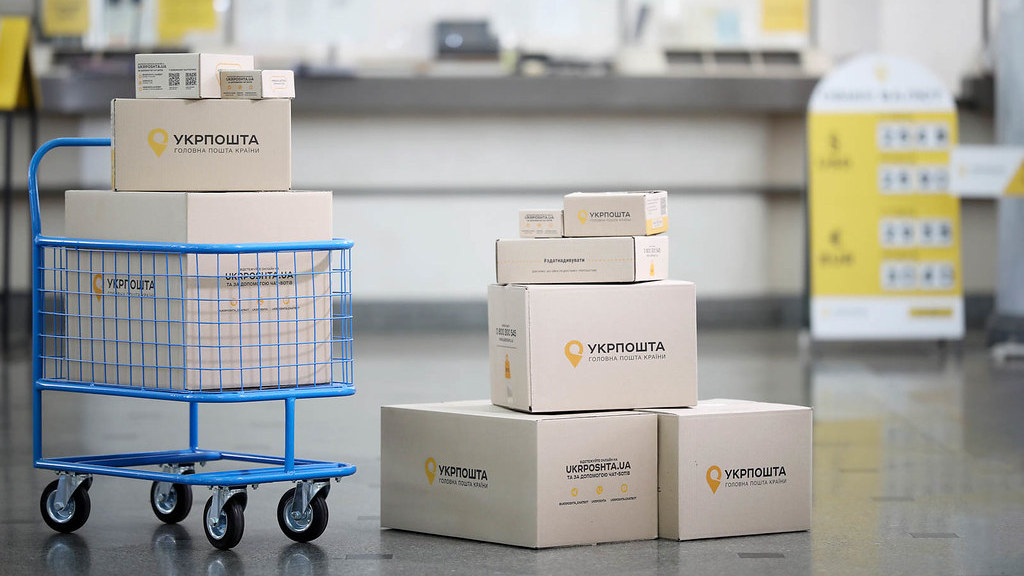 72% ohne Warteschlange: Wie die Ukrposhta mit 30.000 Paketautomaten der Neuen Post innerhalb ihrer eigenen Filialen konkurriert